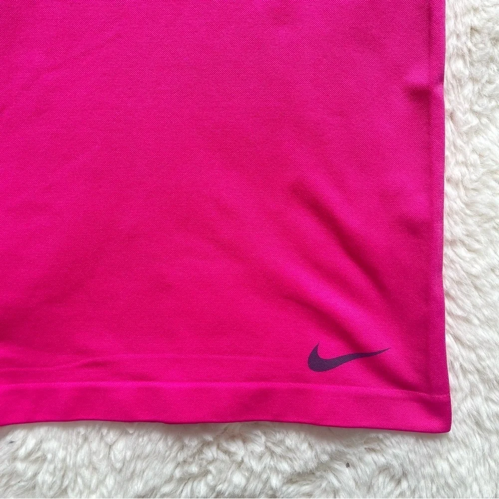 Nike bold fuchsia